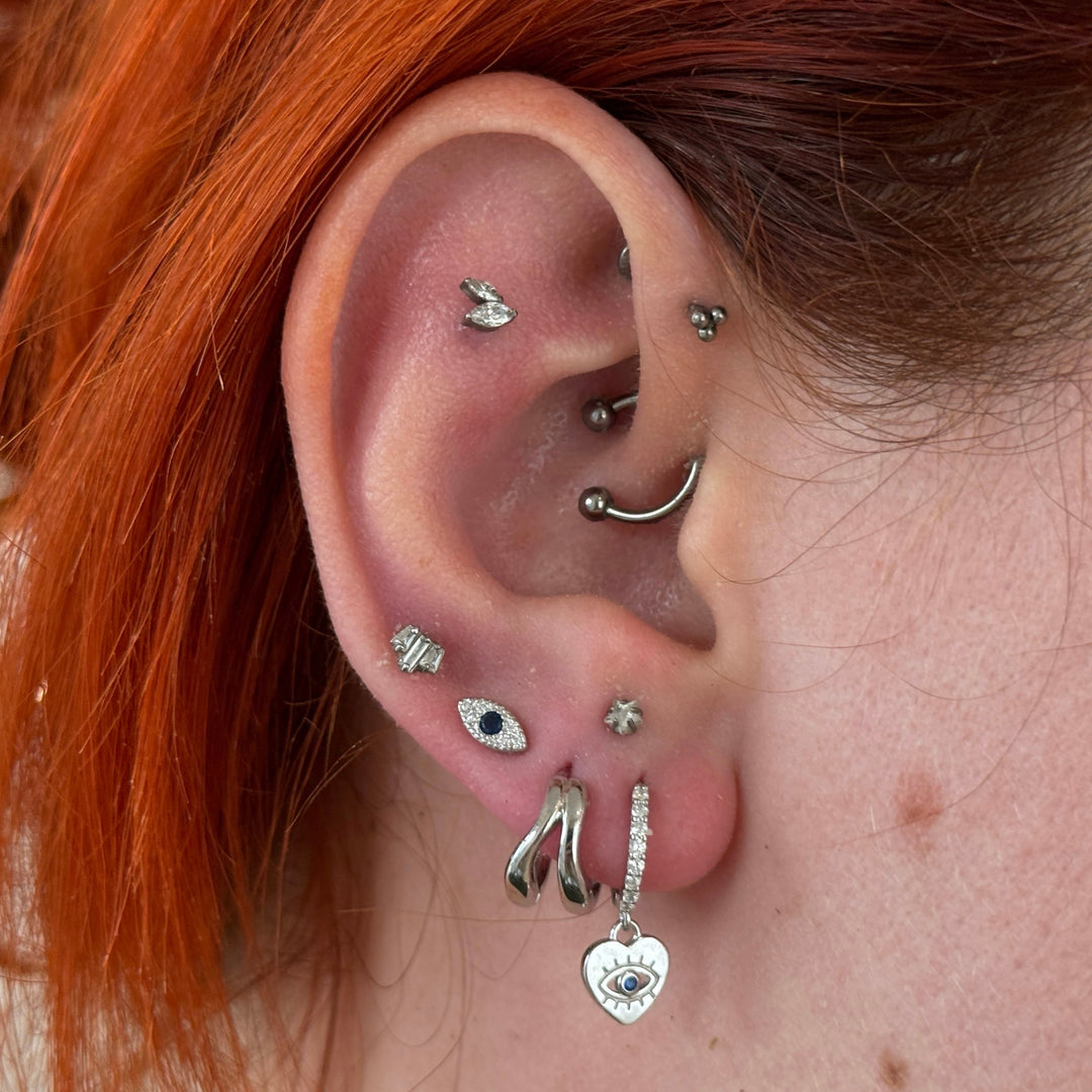 Plain Split Wavy Mini Hoops