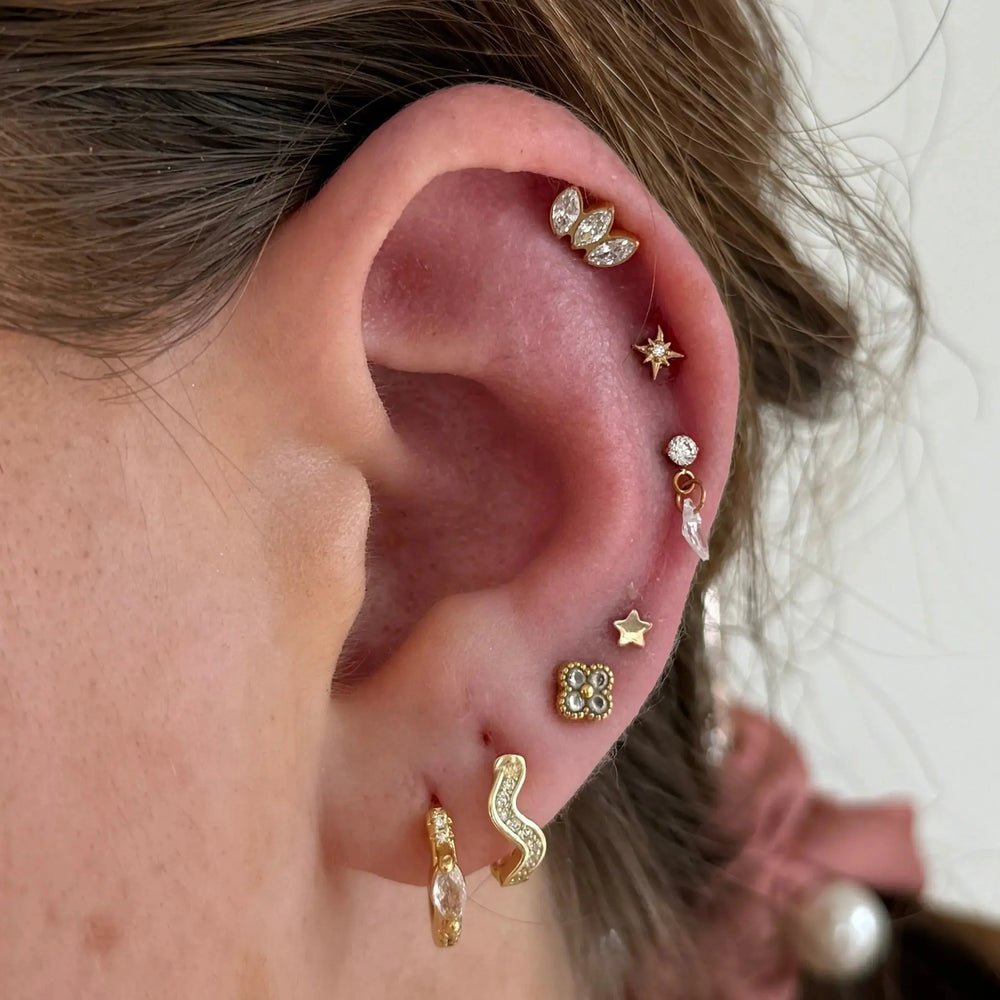 Star With A Crystal Single Stud Dorathy & J